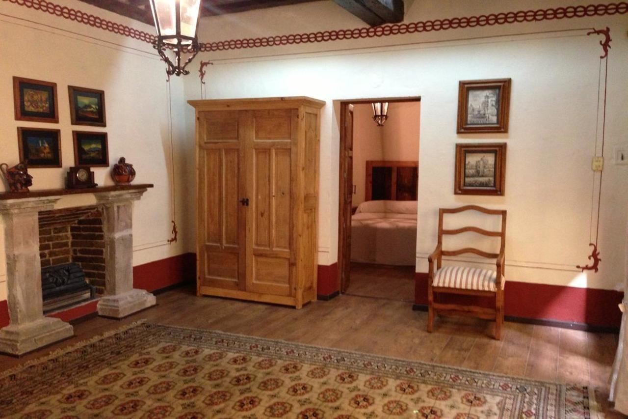 פואבלה Hotel Casa De La Palma Travel מראה חיצוני תמונה