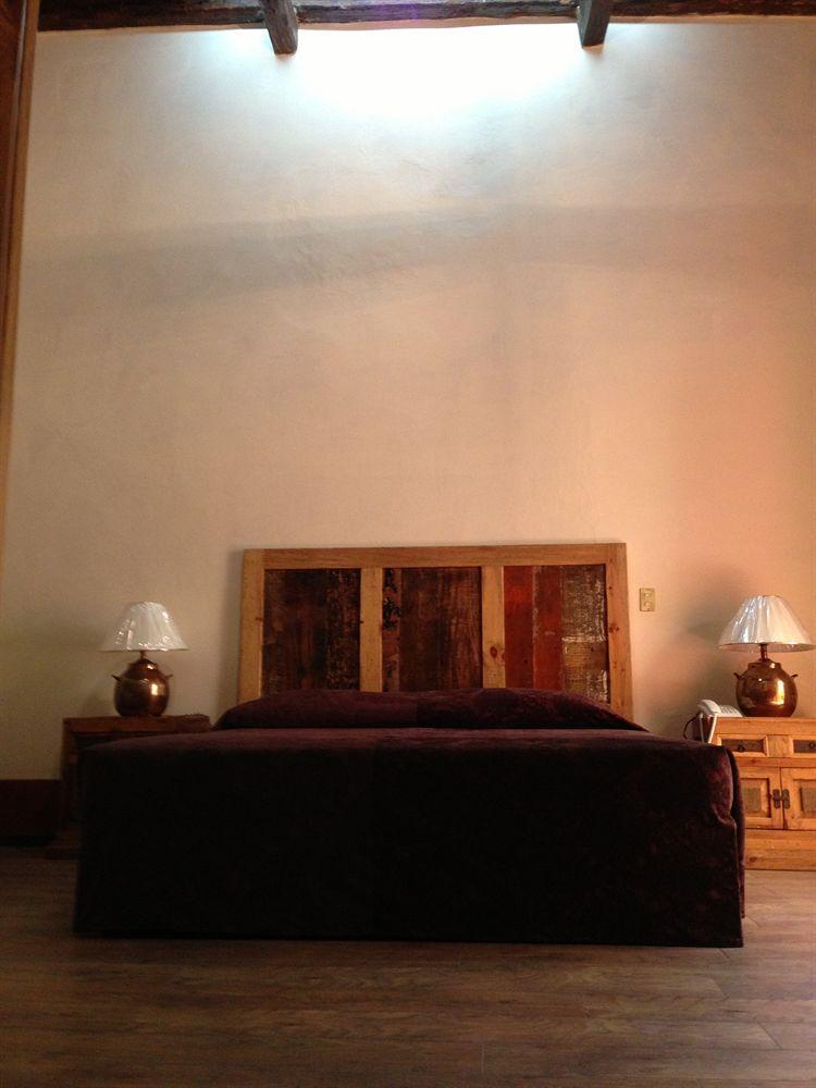 פואבלה Hotel Casa De La Palma Travel מראה חיצוני תמונה